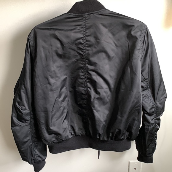 GAP Bomber Jacket size small - black - Picture 5 of 7